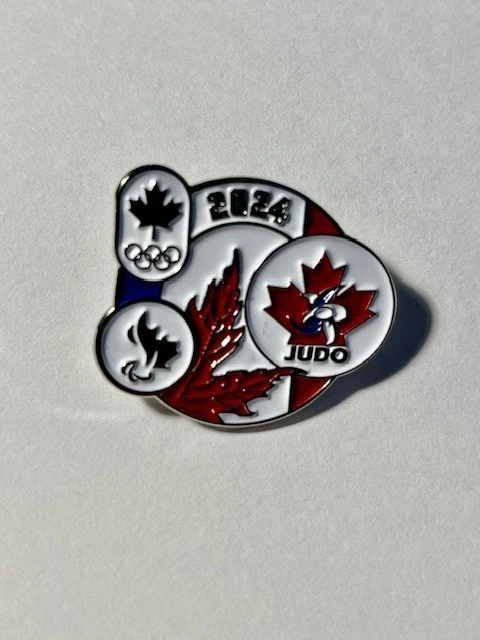 Pin Olímpico de París 2024 Pin Equipo Canadiense de Judo Foto 1 de 1