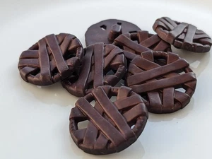 6x Kunststoff-Knöpfe - wie Leder - Braun matt - 23mm - Picture 1 of 2