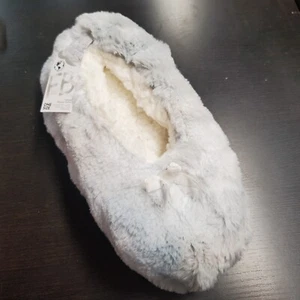 Womens SOFT Fuzzy BABBA Light BLUE Slippers One Size 7 to 9.5 Sherpa Lined SOFT - Picture 1 of 2