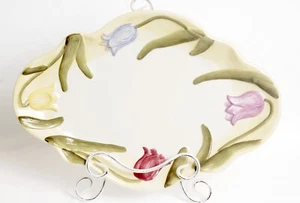 Cream Yellow Ceramic Oversized Oval Platter Embossed Tulips Leaves 18X13 - Picture 1 of 2