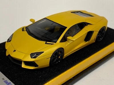 1/43 Looksmart Lamborghini Aventador LP 700-4 Midas Yellow Matte custom Base - Image 1 of 4