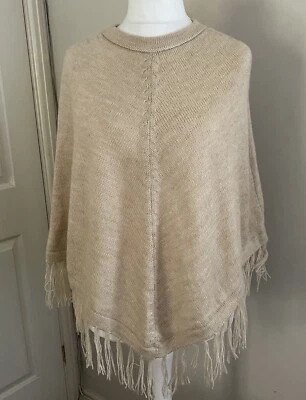 Pincho Poncho Alpaca Blend Peruvian Sweater Poncho Beige Fringe Tassels One Size - Image 1 of 4