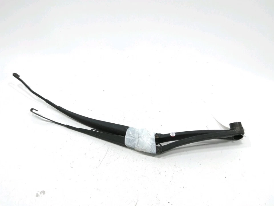 BRAS D'ESSUIE-GLACE AVANT 983104D000 KIA CARNIVAL 2 (06/2006 09/2010) - Photo 1/1