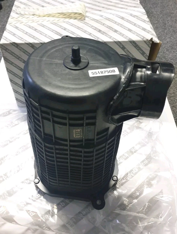 Caja de filtro de aire filtro de aire Alfa Romeo GTV Spider 3.2 V6 24V 916 55187508 NUEVO Foto 1 de 4