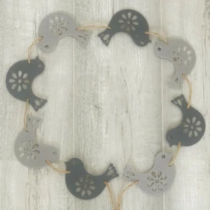 GREY FELT BUNTING,GARLAND,8 SCANDI STYLE BIRDS,KITCHEN,HOME DECOR, 2.5 METRES - Picture 1 of 4