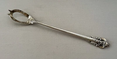 CUCHARA OLIVA Wallace "Gran Barroco" Plata de Ley c. 1941; Z790 Foto 1 de 4