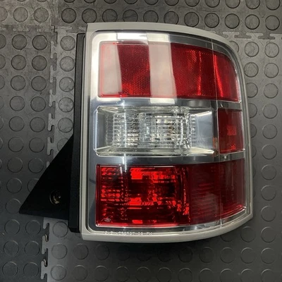 Conjunto de lente traseira direita do passageiro Ford Flex 2013-2019 fabricante de equipamento original - Imagem 1 de 4