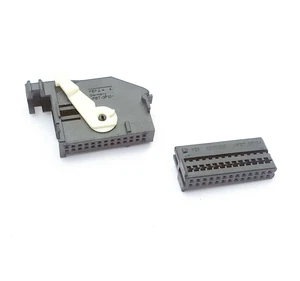 BMW COMBOX 26 Pin Retrofit Plug Adapter Connector Cocket Housing 61136913644 - Picture 1 of 3