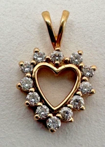 14 Karat Gelbgold 12 runde Diamanten Herz 10,5 mm x 16 mm Anhänger - Bild 1 von 8