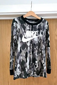 Nike Boys Camo Long Sleeve Tshirt, Size XS (Approx 7 Years, 122-128cm) - Picture 1 of 7