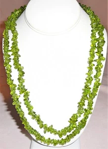 Vintage peridot polished chip neck rope, no clasp. Circa 1980s. - Picture 1 of 2