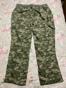 Catherines Cargo Pants Womens 1X 39x28 Pull On Green Camo Casual Camouflage - Picture 1 of 5