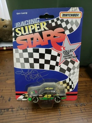 Matchbox Racing SuperStars 1992 DieCast 1:64 Kyle Petty 42 "Mello Yellow" Foto 1 de 3