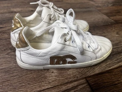 Zapatilla Dolce & Gabbana Niña Usada Oro Blanco Talla 32 Foto 1 de 4