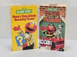 2 Sesame Street VHS Tapes Elmo Sing A Long & Elmo Visits The Firehouse  - Foto 1 di 6