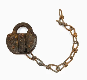 Vintage Adlake Railroad Lock with Chain no Key - Picture 1 of 11