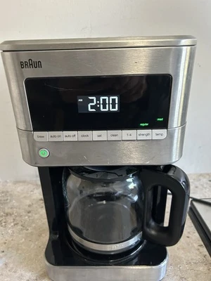 Cafetera de goteo de acero inoxidable Braun BrewSense de 12 tazas KF7170 Foto 1 de 4