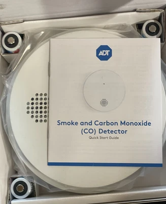 Detector de humo y monóxido de carbono (CO) ADT Foto 1 de 3