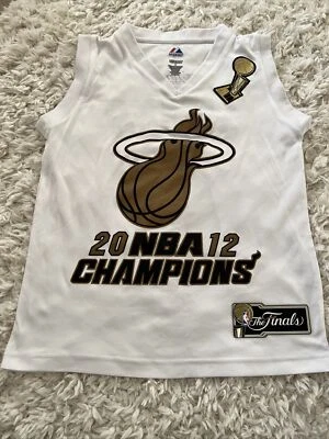 Camiseta Vintage Rara Majestic 2012 NBA Finals Champions Miami Heat LeBron James M - Imagem 1 de 4