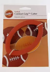 WILTON COMFORT GRIP COOKIE CUTTER FOOTBALL DISCONTINUED RETIRED 2310-645 NIP - Picture 1 of 1