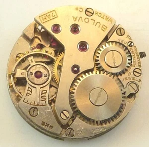 Vintage Bulova Armbanduhrwerk - Grade 7AM - Teile / Reparatur - Bild 1 von 4