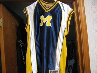 CAMISETA JUVENIL COSIDA DE LOS MICHIGAN WOLVERINES NIÑOS 12-14 M COLISEO ATLETISMO Foto 1 de 4