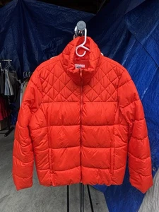 EUC Woman’s Old Navy Bright Orange Puffer Jacket Size XXL with Fleece Pockets - Picture 1 of 5