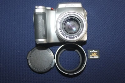 Vintage Digital DSLR Style Bridge Camera Fujifilm S3500 WITH 128 MB XD CARD - Image 1 of 3