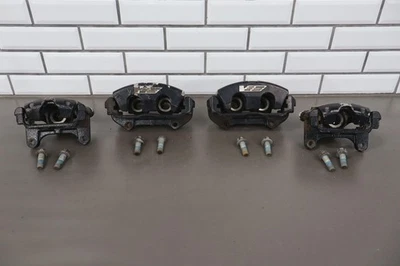 06-09 凯迪拉克 XLR-V 原始设备制造商制动卡钳套装 * 着黑色 * — 第 1/4 张图片