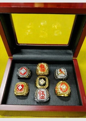 Cardenales de San Luis - Juego de 7 anillos Serie Mundial con caja de exhibición de madera. Pujols Foto 1 de 4