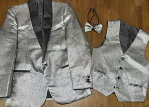 Kids World of USA Silver Boys BLAZER BOWTIE VEST Suit Set HOLIDAY PARTY WEDDING - Picture 1 of 4