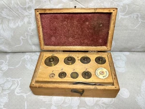 Vintage Set of Central Scientific Scale 6 Brass Weights and Sheets in Wood Case - Picture 1 of 12