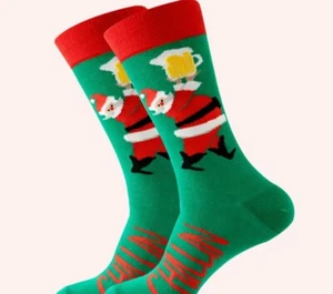Christmas Santa Claus "Chillin" with beer mug Socks US Size Men 7-12 BRAND NEW! - Picture 1 of 3