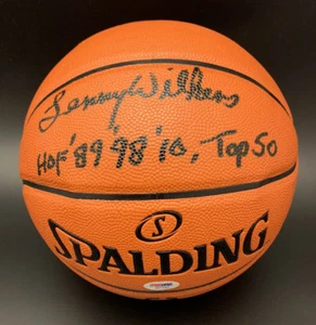 Lenny Wilkens SIGNED I/O NCAA Basketball + 3 x HOF Top 50 PSA/DNA HANDSIGNIERT - Bild 1 von 3