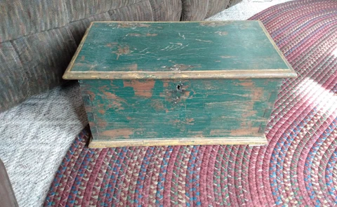 Antique Green Painted Miniature Dovetailed Wood Blanket Chest Trunk Cover