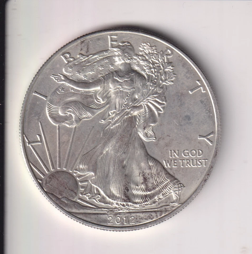 2012 AMERICAN SILVER EAGLE $1 DOLLAR 1 OZ .999 SILVER COIN UNITED STATE MINT - Image 1 of 2
