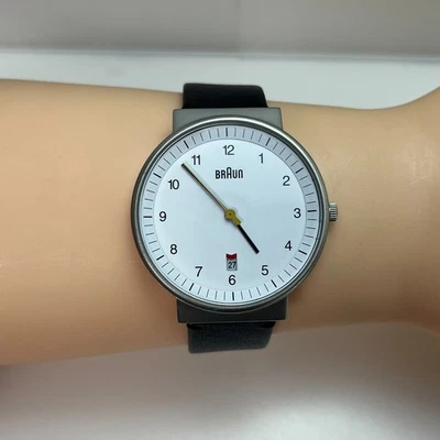 Reloj MARRÓN BNH0032WHSLMHG esfera blanca Qz correa de cuero Alemania pantalla de fecha #027B Foto 1 de 4