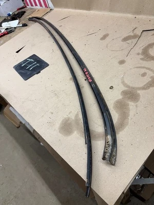 1978 1979 FORD BRONCO F150 F250 F350 КОМПЛЕКТ ПОДДЕРЖКИ ЛОБОВОГО СТЕКЛА ПАРА РЕДКАЯ НАХОДКА OEM - Изображение 1 из 4