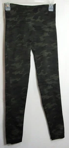 Leggings Spanx Multicolor Camuflaje Rayas Laterales Talla Mediana Usados en Excelente Condición - Imagen 1 de 6