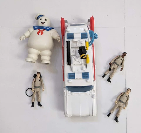 Hasbro GHOSTBUSTERS ECTO-1 2020  Puft Figure &3 Figures Ray Winston Venkman Cover