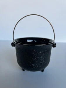 Vtg Black Glass Witch Witches Cauldron Candy Dish Bowl Wire Indiana Glass 2368  - Picture 1 of 5