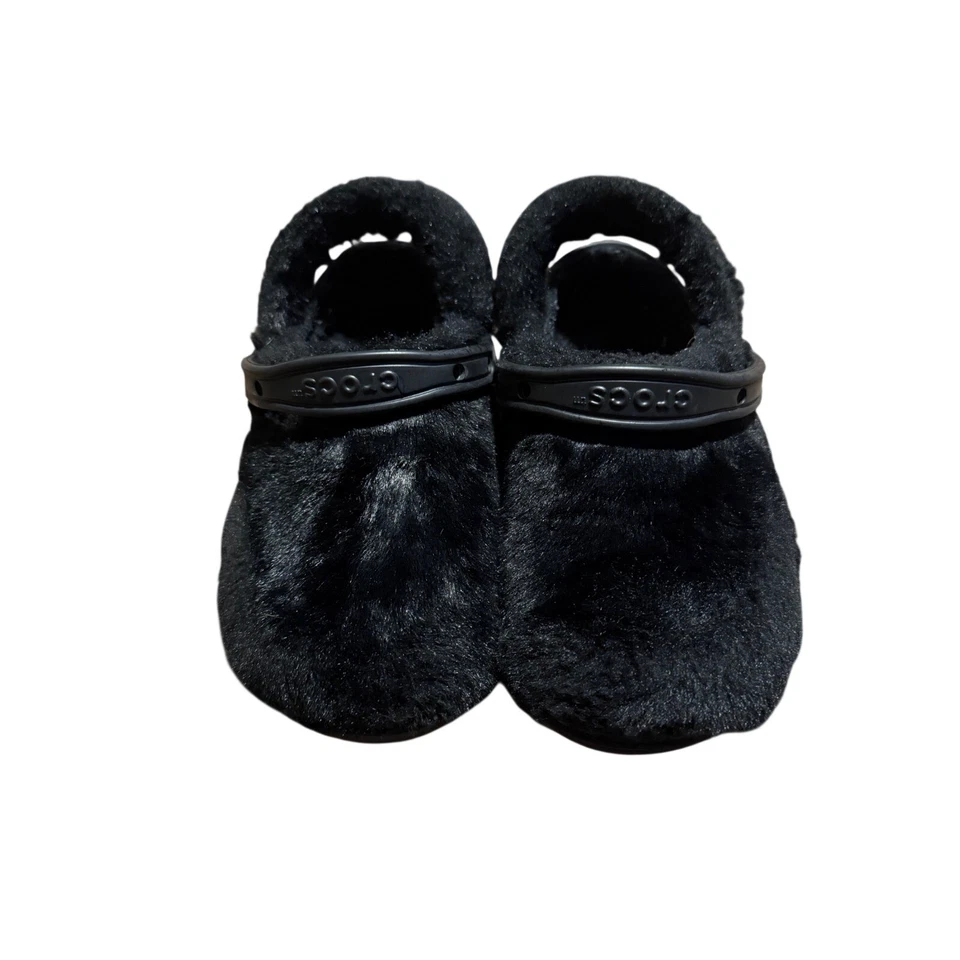 Tamancos Crocs clássicos forrados peludos preto tamanho W9 M escorregadores aconchegantes de inverno - Imagem 1 de 4