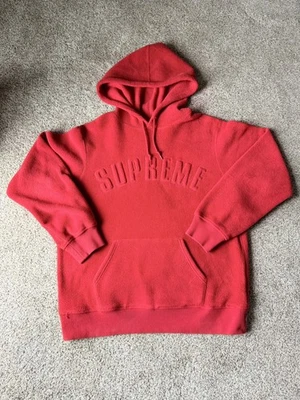 Authentic Supreme Polartec Hooded Sweatshirt Size Large Red Hoodie FW18  - Image 1 of 4