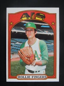 1972 Topps Baseball Card #241 Rollie Fingers (NM) - Picture 1 of 2
