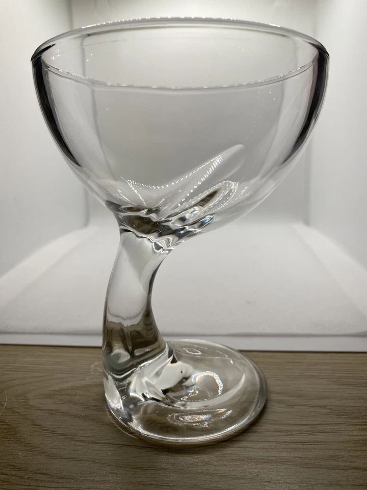 Vasos de postre Bormioli Rocco Jerba de colección (juego de 6) transparentes hechos en Italia Foto 1 de 4