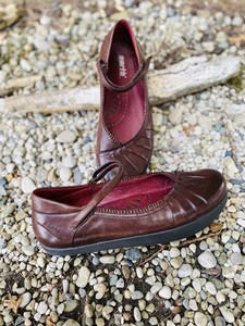 kalso earth shoes size 10