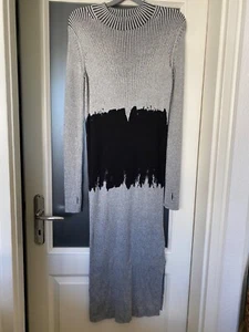Hugo Boss Strickkleid Kleid grau schwarz Gr. L langarm lang Daumenloch - Bild 1 von 6