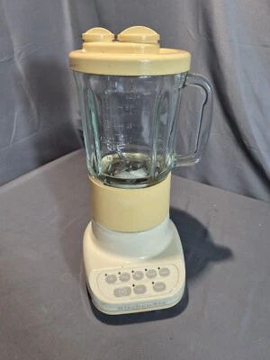 KitchenAid KSB5AC3Power Blender White 5 Cup 40oz 5-Speed Glass Pitcher - Tested - Image 1 of 4