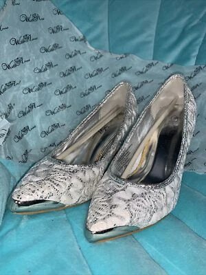 Wild Rose Wedding Shoes Adult Size 7M White Lace Backing  Silver Toe Cap Vintage - Image 1 of 4