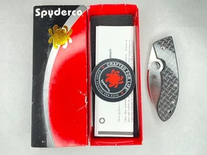 RARE Spyderco Lum Chinese Black Nishijin Glass VG-10 Knife C65CFP Exclusive - Picture 1 of 11